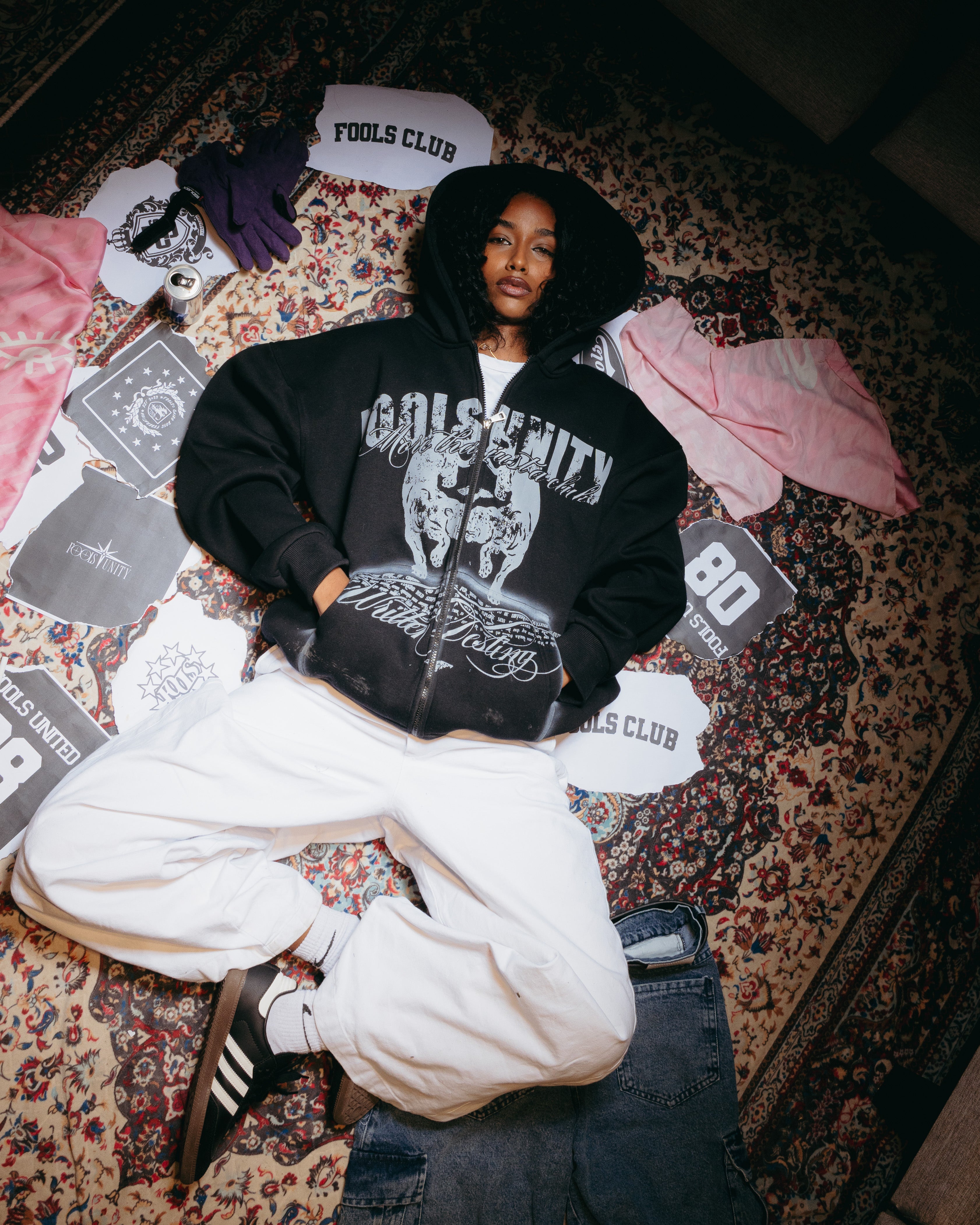 UNITY IN BLACK ZIPUP JACKET