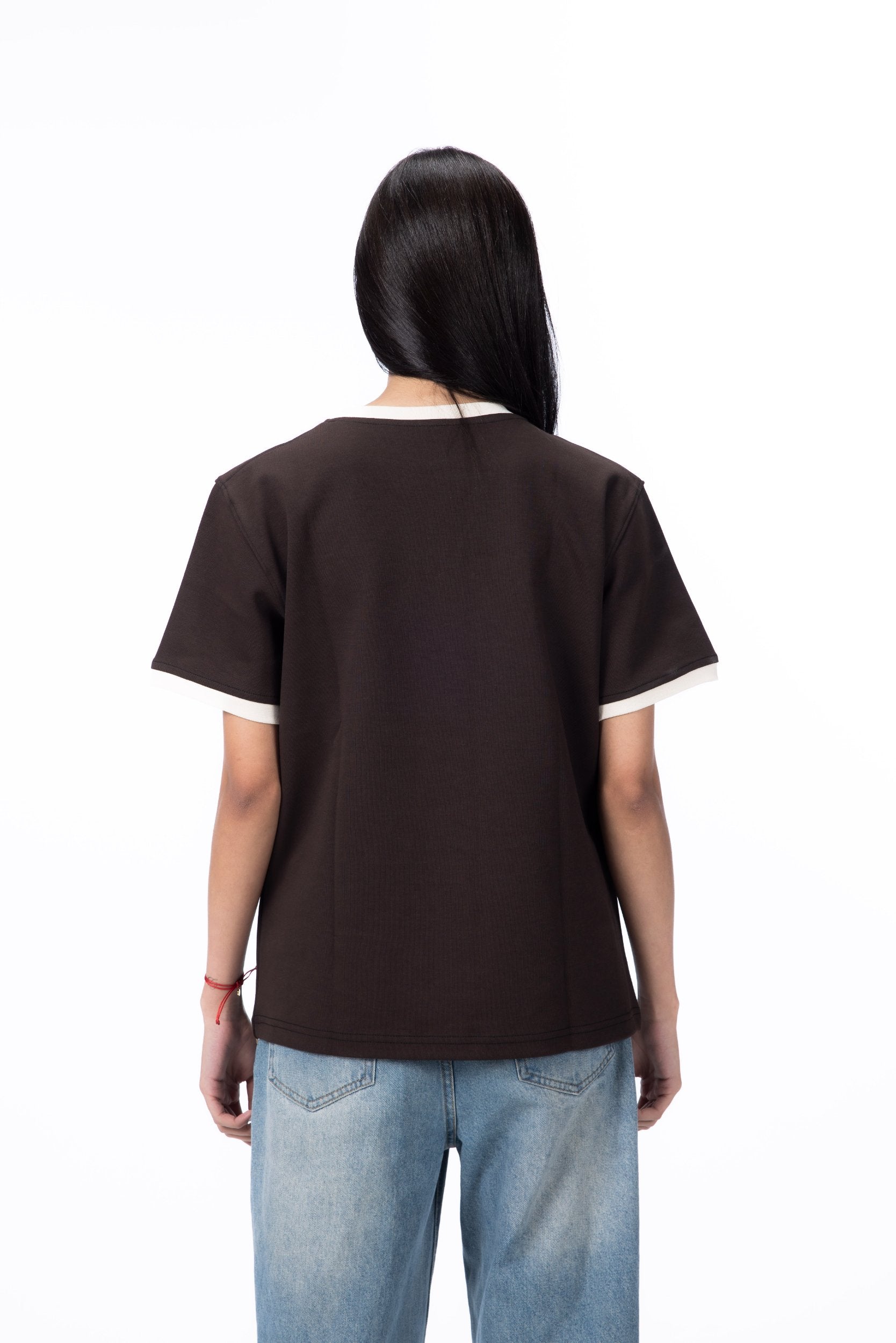 CONTRAST TRIM TEE - BROWN