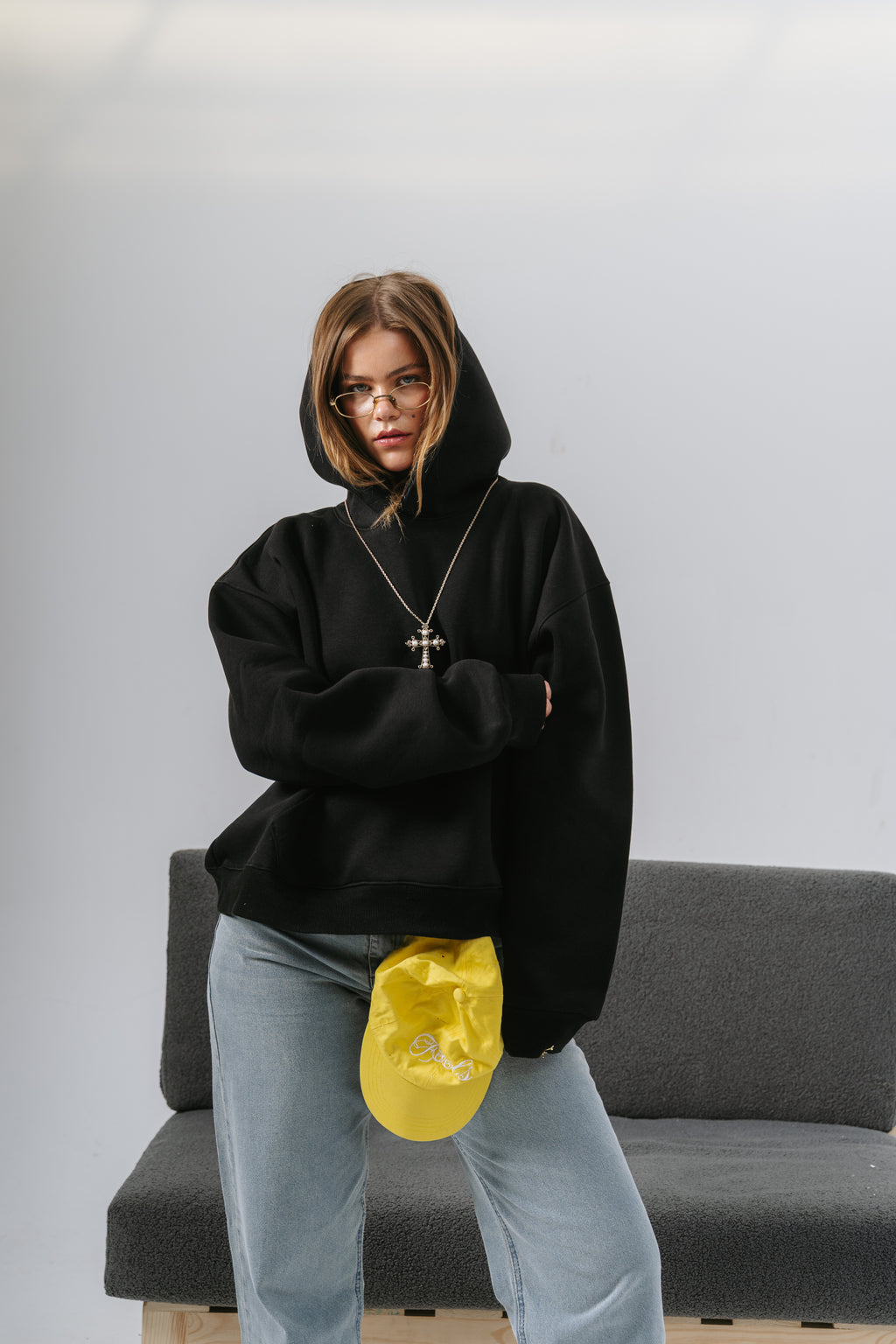 BLACK HOODIE BOXYFIT