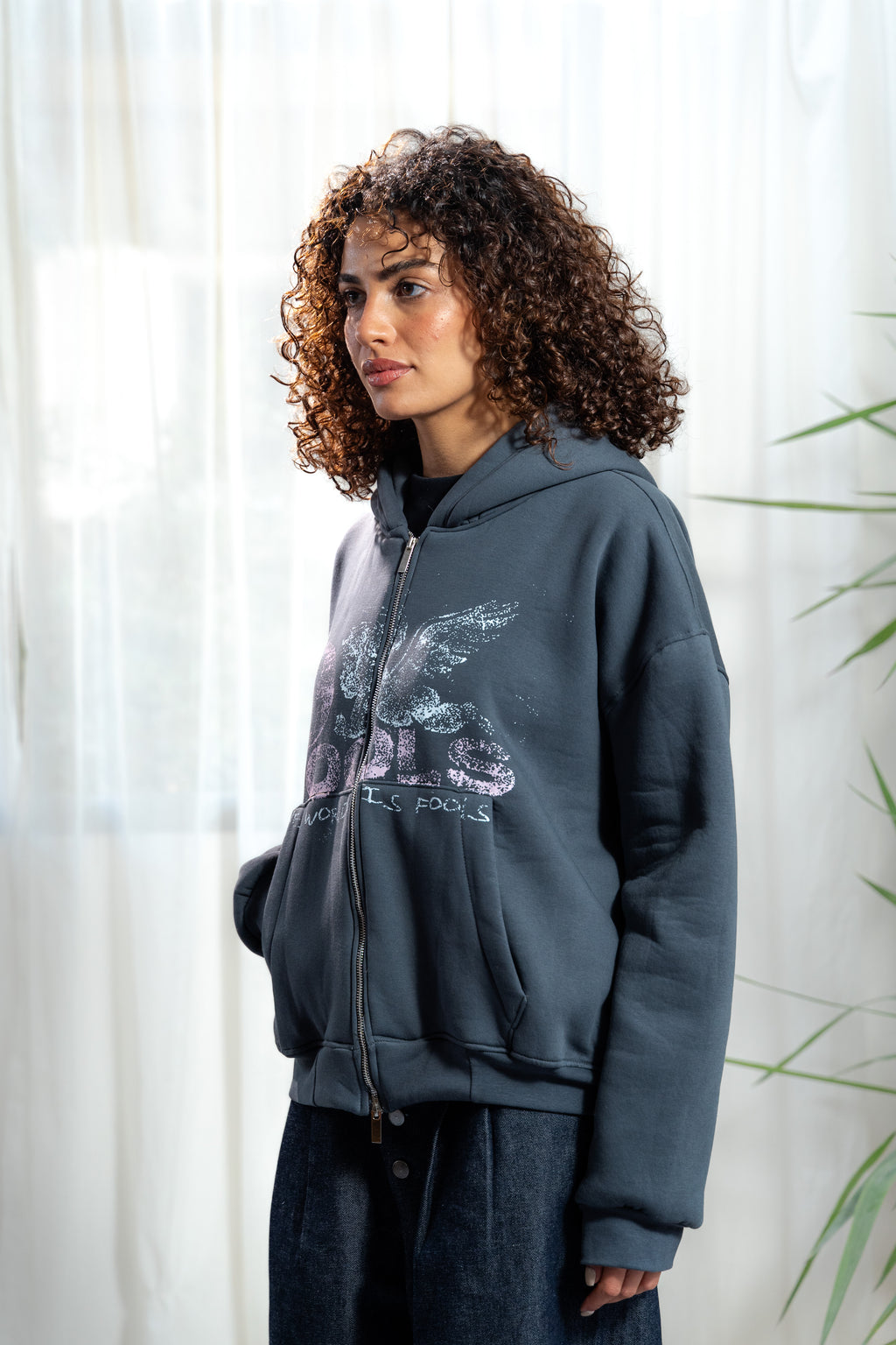 Angel Distortion zip-up