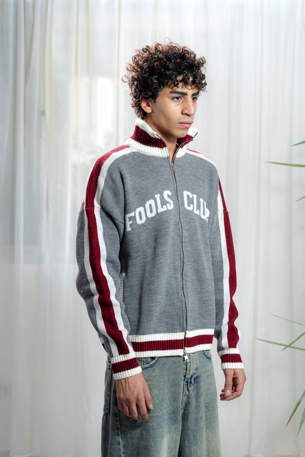 Clubhouse Zip Knit – Grey